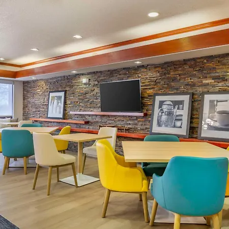 Comfort Inn & Suites Rapid City Near Mt Rushmore-3